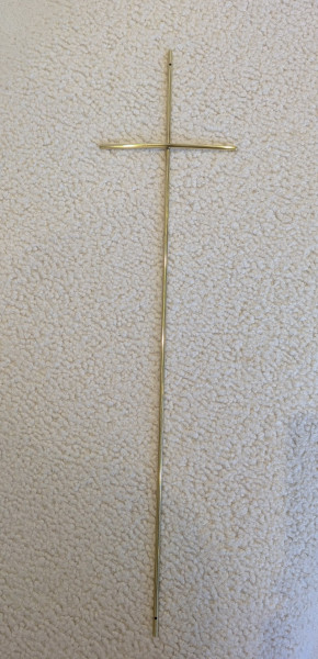 Croix fine en laiton or