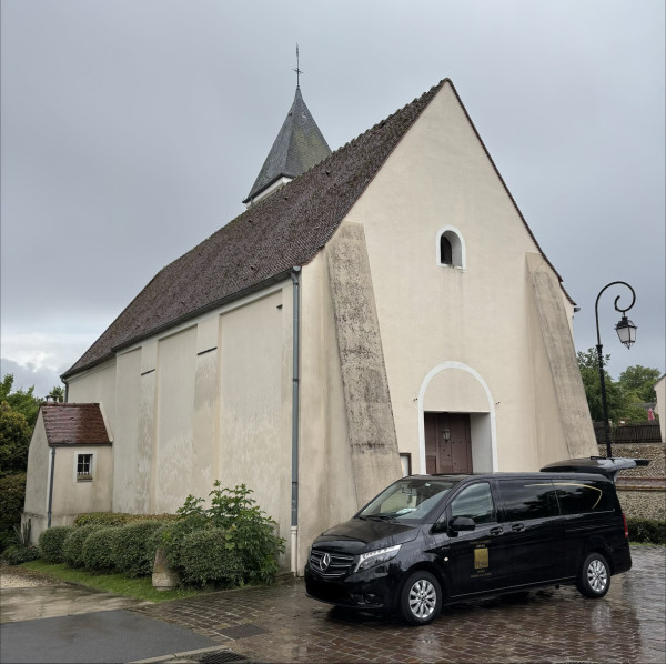Eglise Sainte Geneviève de Magny-le-Hongre