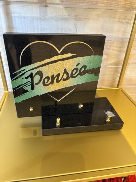 plaques-pic9